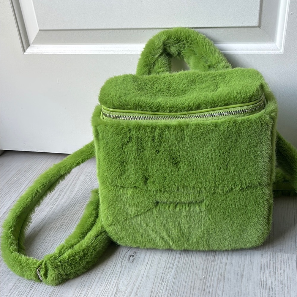 *New* Brandon Blackwood Green Faux Mink Portmore Backpack